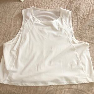 Lululemon cropped tank